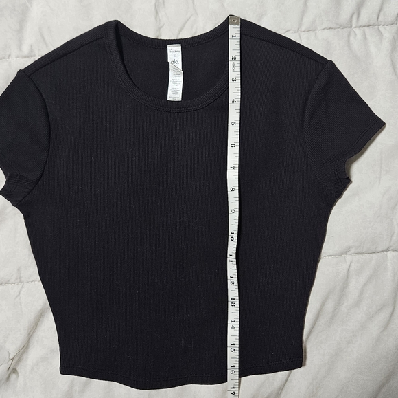 Alo Ribbed Cropped Top Small - Picture 5 of 5